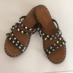 MADDEN GIRL Sandals Brown Studded  Size 6.5